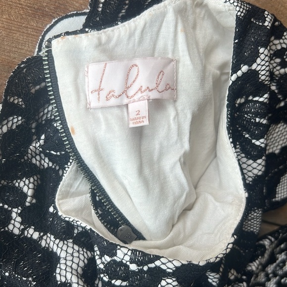 ARITZIA MINI DRESS - Picture 5 of 6